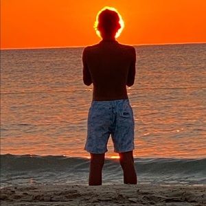 Meet your Posher, Devin